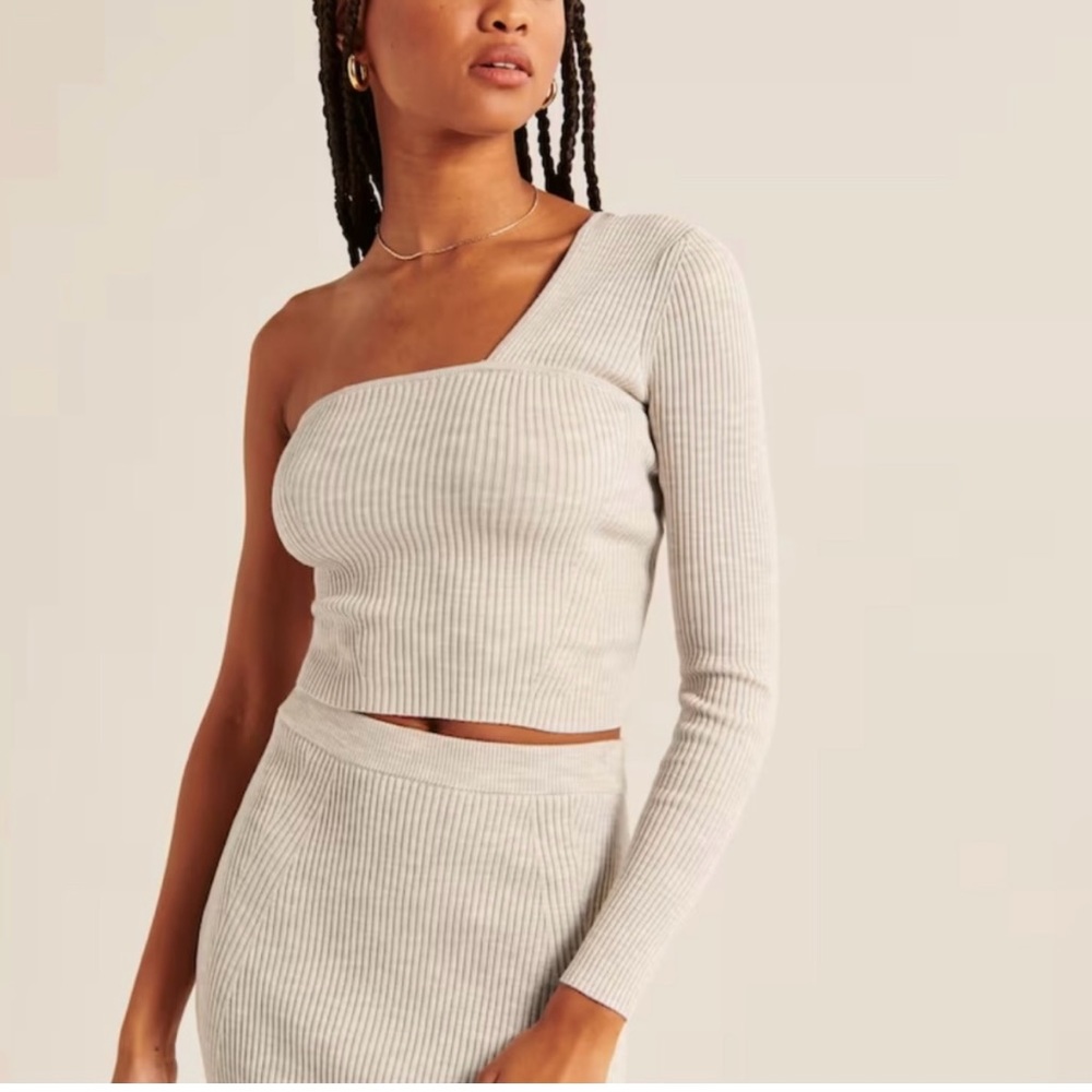 Abercrombie Asymmetrical Slim Sweater